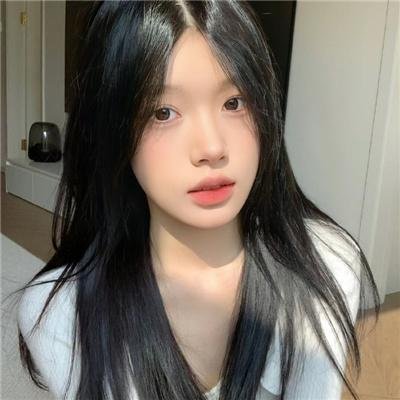 只在那里发光